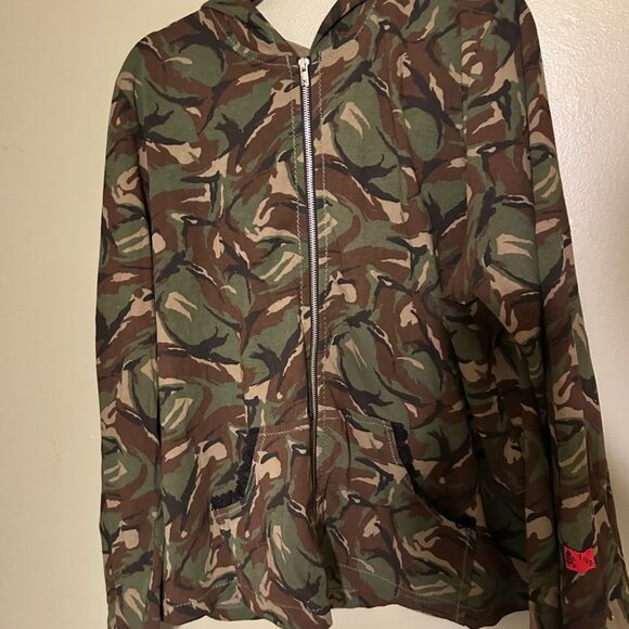 Tripp nyc Jackets & Blazers - NWOT Vintage Y2K Tripp NYC Camo Hooded Jacket with Lace